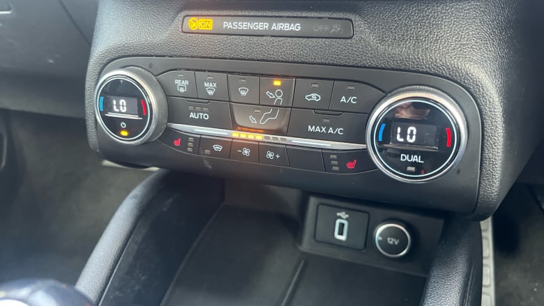 Ford Focus 1.0 EcoBoost 125 Titanium 5dr Petrol Estate